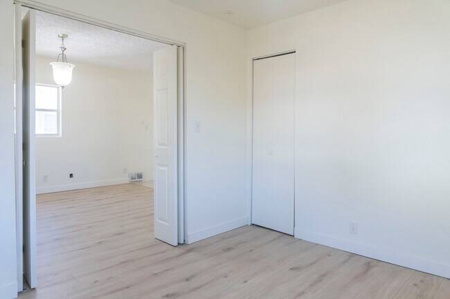 Building Photo - 2301 Hood Ave