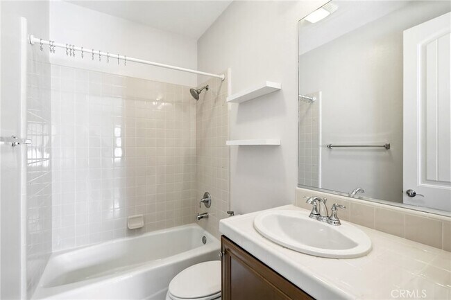 Building Photo - 11528 Verona Dr