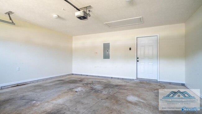 Building Photo - 19227 Racheals Loop