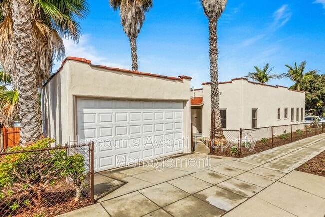 Building Photo - 915 Civic Center Dr