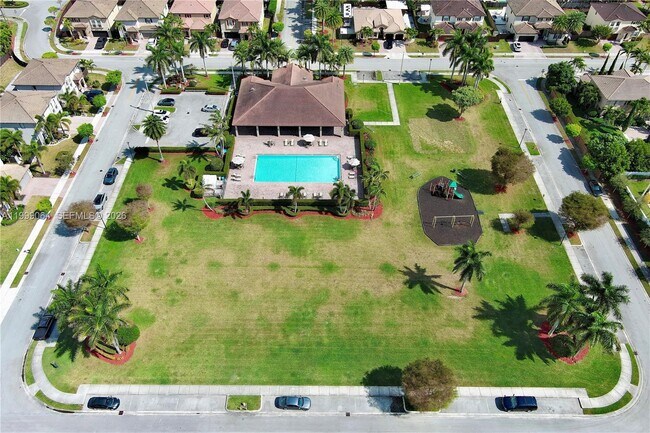 Building Photo - 15460 SW 119th St