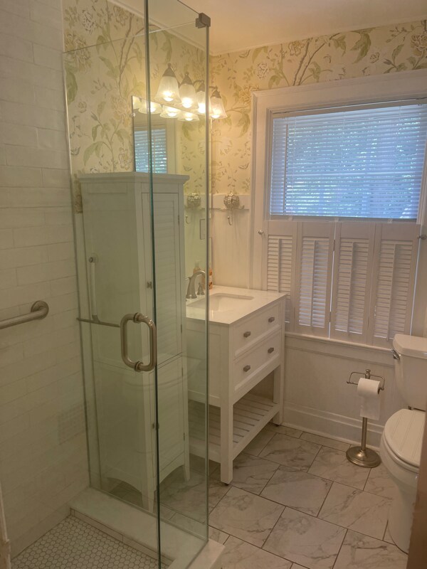 Building Photo - 3869 Beech St