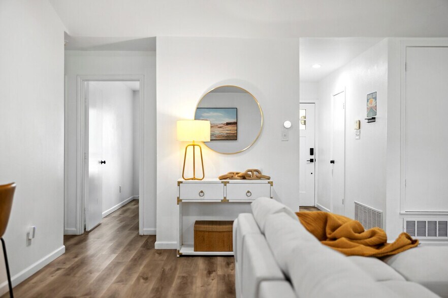 Building Photo - 5002 Galen Ct