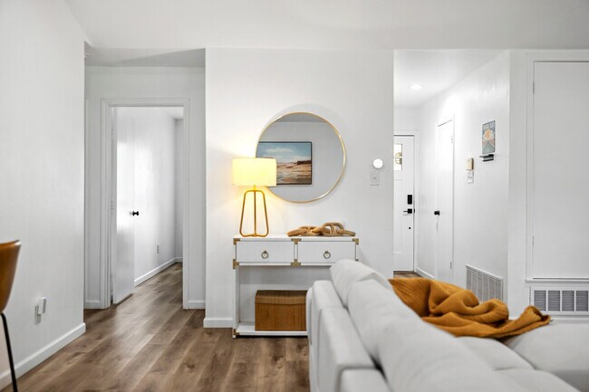 Building Photo - 5105 Galen Ct