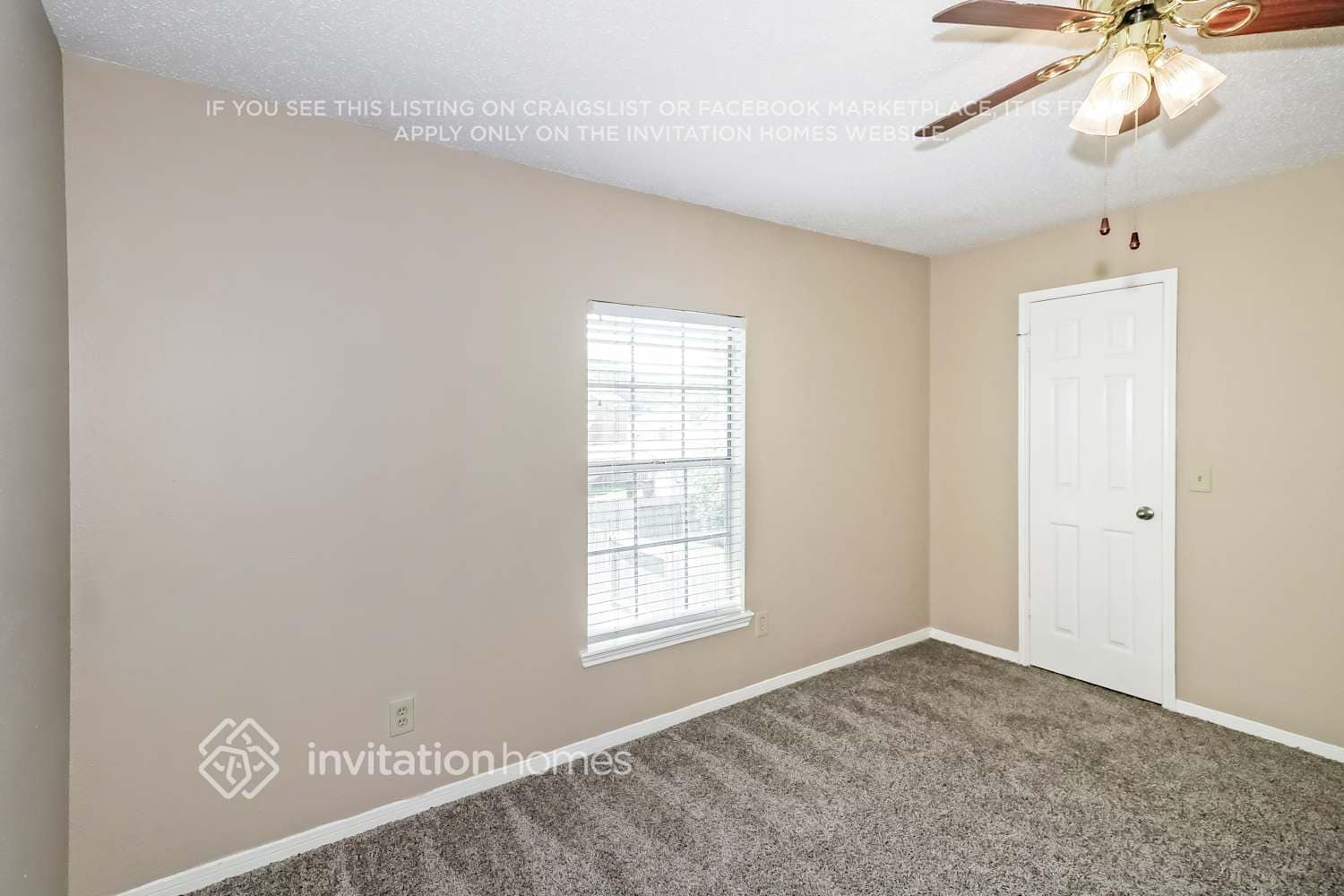 Building Photo - 16011 Sweetwater Creek Dr