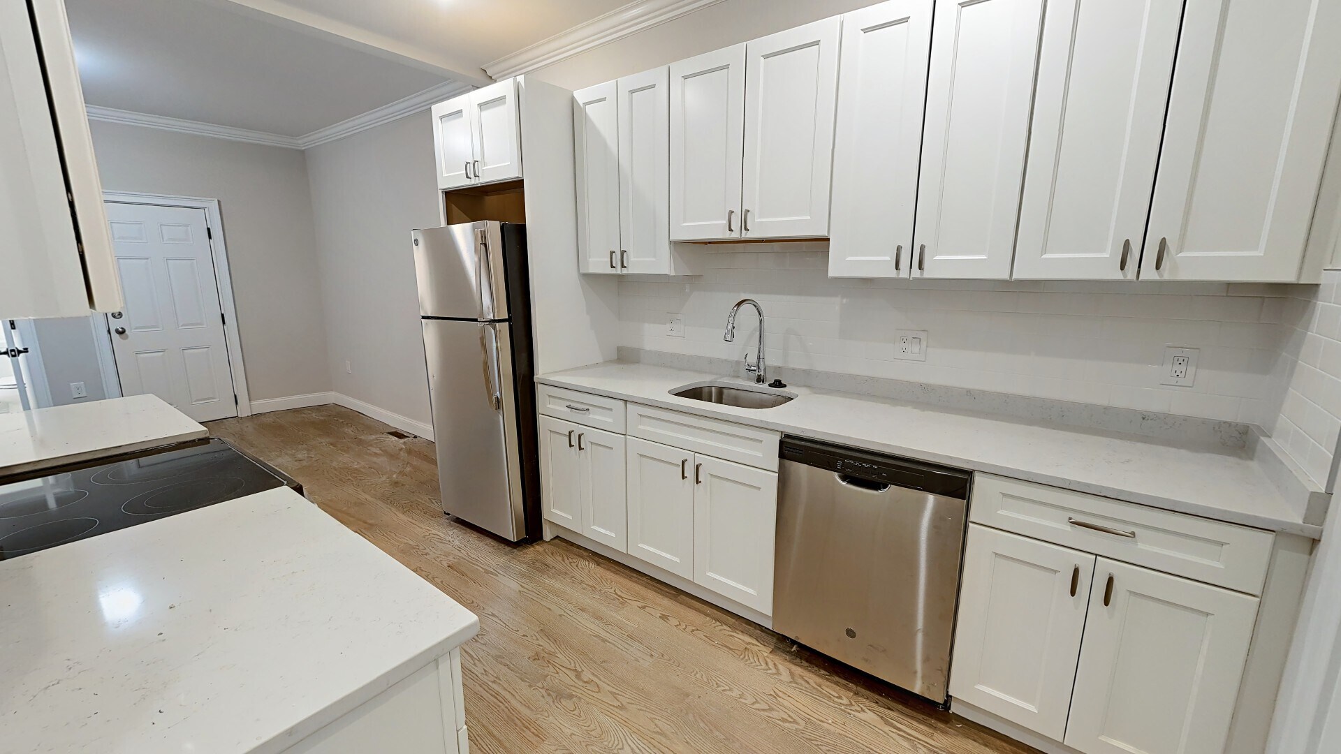 Building Photo - 89 Princeton St