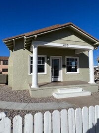 Building Photo - 450 S 2nd Ave