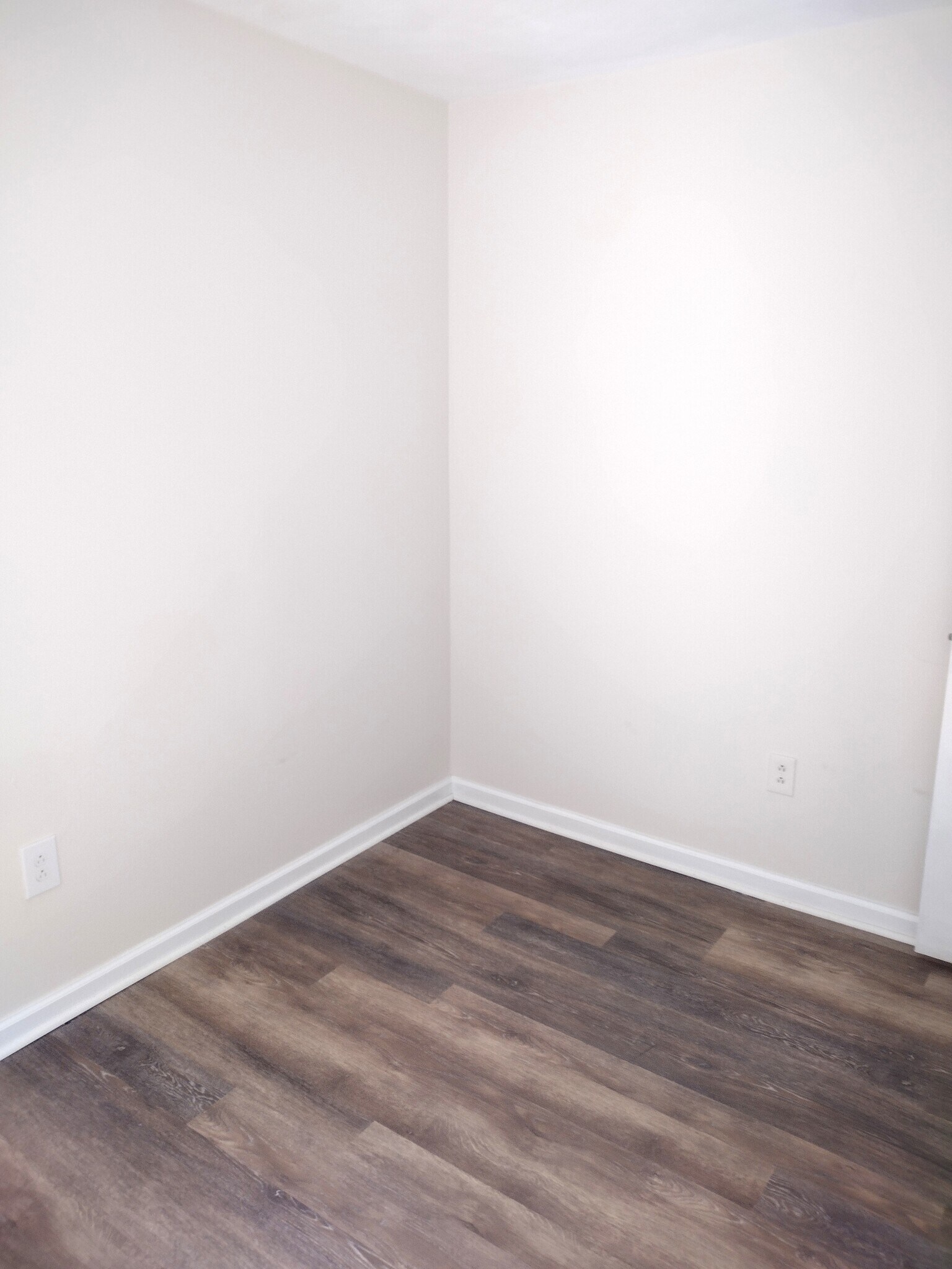 Building Photo - 9578 Landbreeze Row