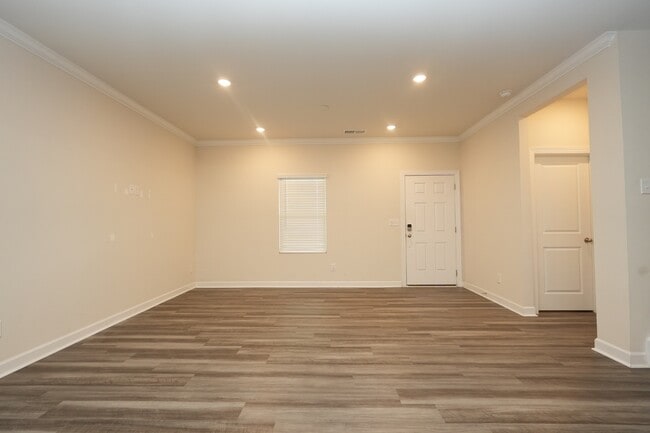 Building Photo - 12412 Larue Ln