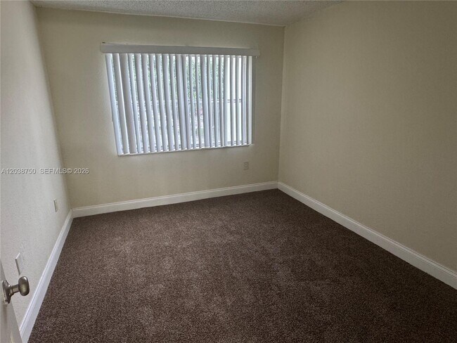 Building Photo - 4235 N University Dr