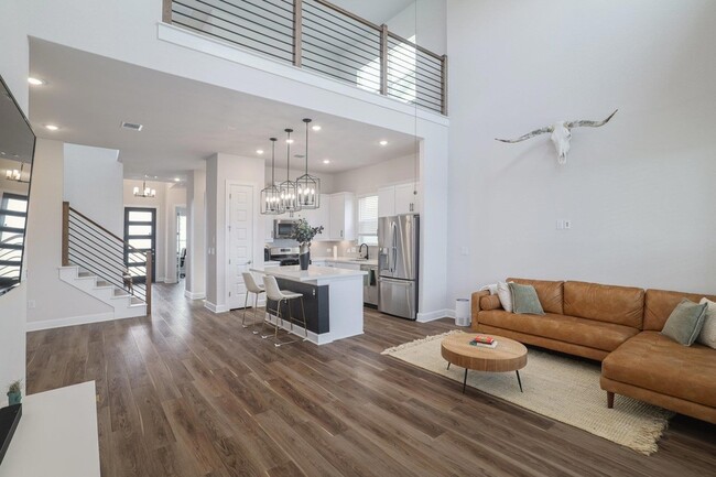 Building Photo - 4906 Seadrift Dr