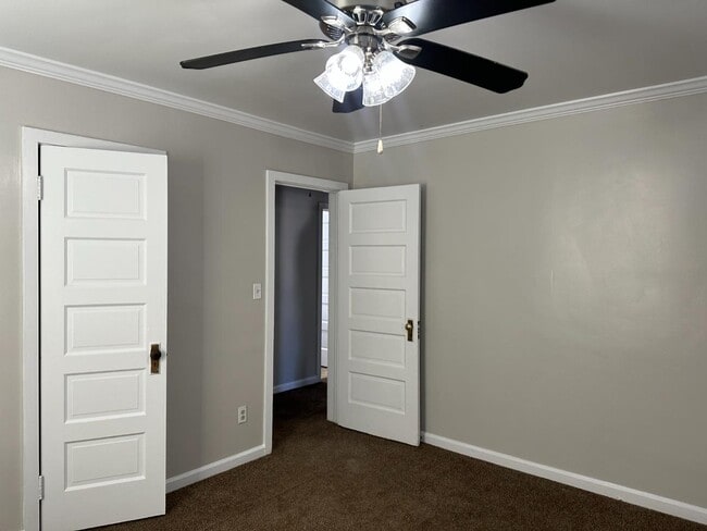 Building Photo - 1348 Springer St