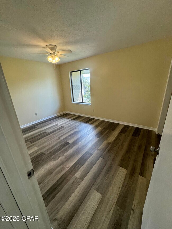 Building Photo - 114 Linda Marie Ln