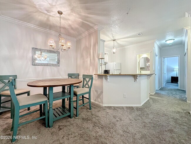 Building Photo - 13810 Sutton Park Dr N