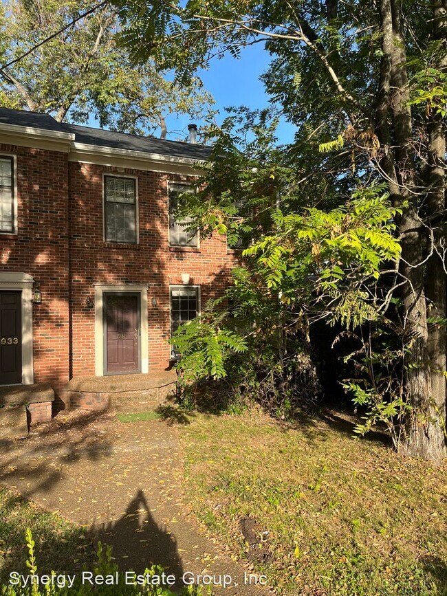 2 br, 1.5 bath House - 1931 18th Ave S - 1931 18th Ave S Nashville TN ...