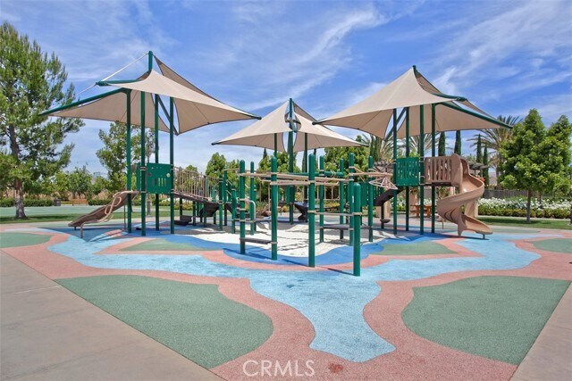 Building Photo - 129 Thornhurst