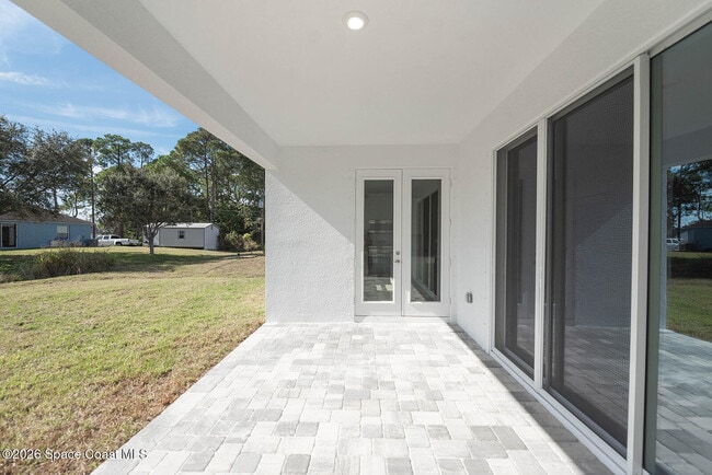 Building Photo - 1106 Homer St NW