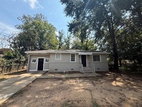 Building Photo - 2836 Knox St