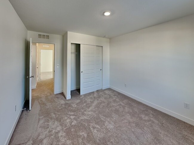 Building Photo - 11713 Hartwell St