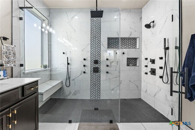 Building Photo - 7807 Zircon Dr