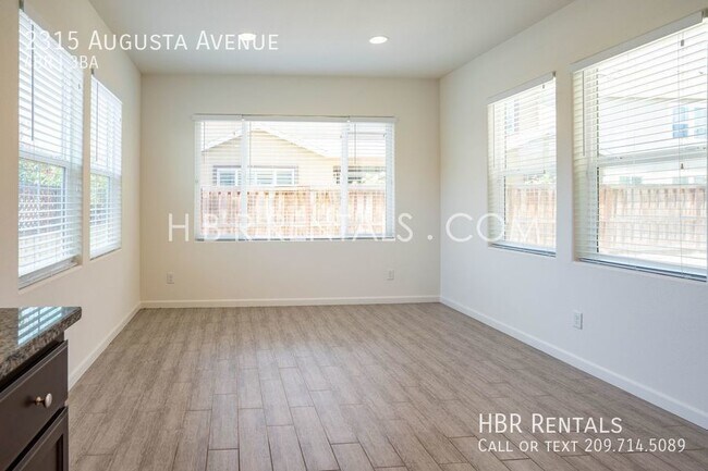 Building Photo - Ellis Community - Four Bedroom Home Over 3...