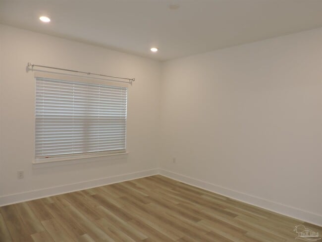 Building Photo - 6590 Paso Fino Dr