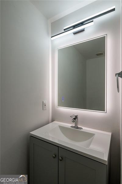 Building Photo - 348 Lakeridge Ct