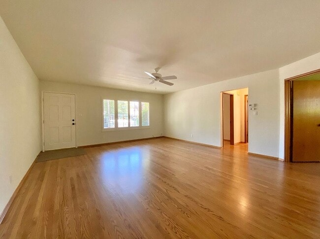 Building Photo - Beautifully Renovated 2-Bedroom Duplex Near Downtown Napa & Fuller Park