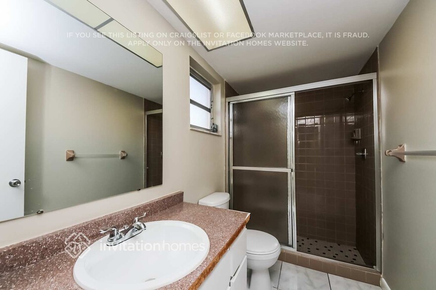 Building Photo - 1137 SW 47th Terrace