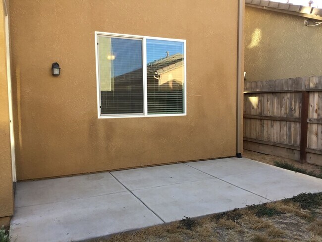 Building Photo - 3450 El Dorado Ave