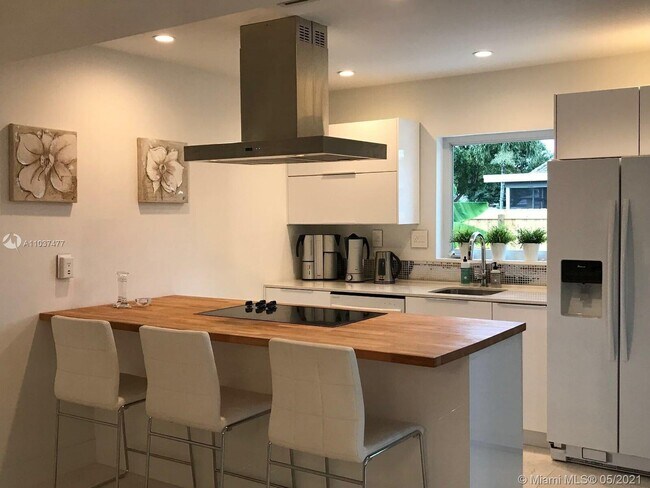 Building Photo - 131 Orchard Ridge Ln