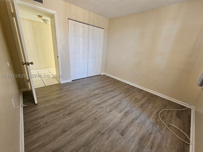 Building Photo - 10825 SW 112th St