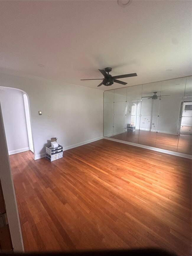 Building Photo - 57 Netherwood Dr