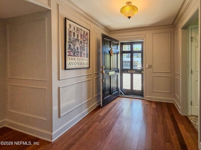 Building Photo - 2950 St Johns Ave