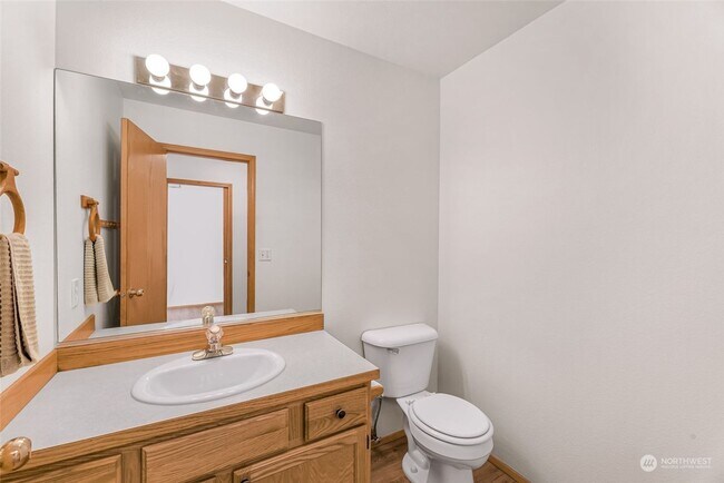 Building Photo - Beautiful 4 Bedroom Home in Ferndale!