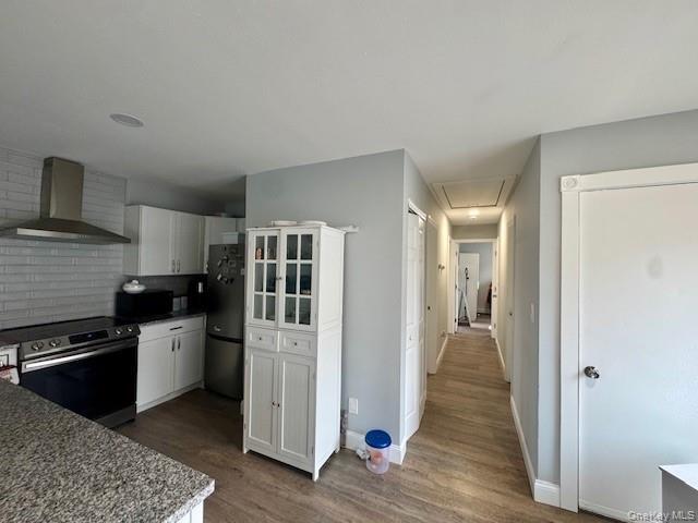 Building Photo - 332 Commack Rd