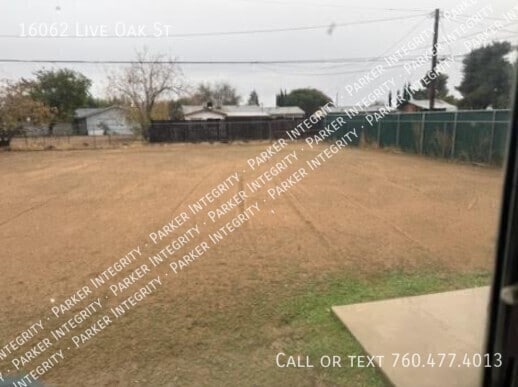 Building Photo - 16062 Live Oak St