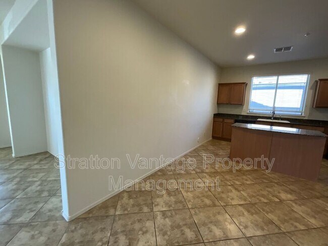 Building Photo - 18471 Verdin Rd