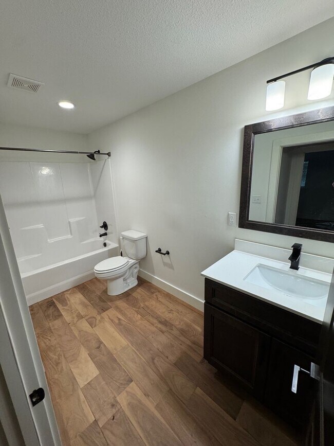 Building Photo - Lot 163