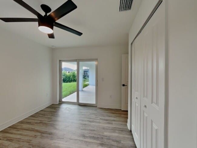 Building Photo - 220 Ne-31 Ter