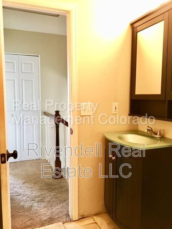 Building Photo - 2295 S Norfolk St