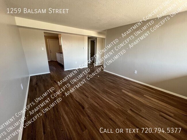 Building Photo - 1259 Balsam St