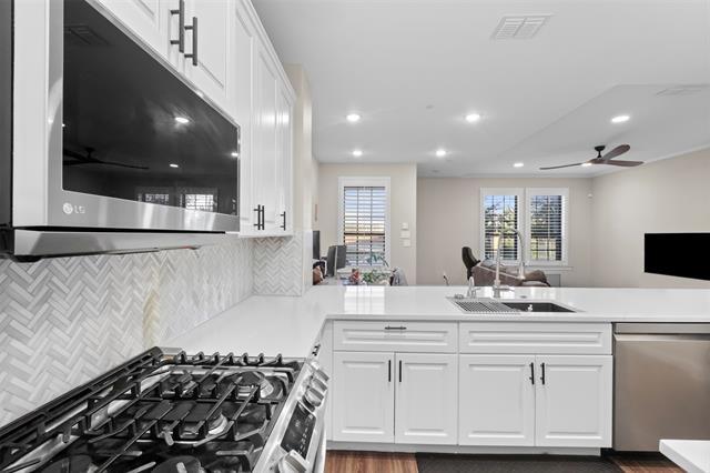 Building Photo - 4728 Piedras Lanzar Dr