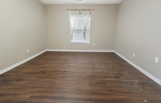 Building Photo - 202 McKenna Cir