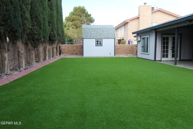 Building Photo - 1809 Pueblo Alegre Dr