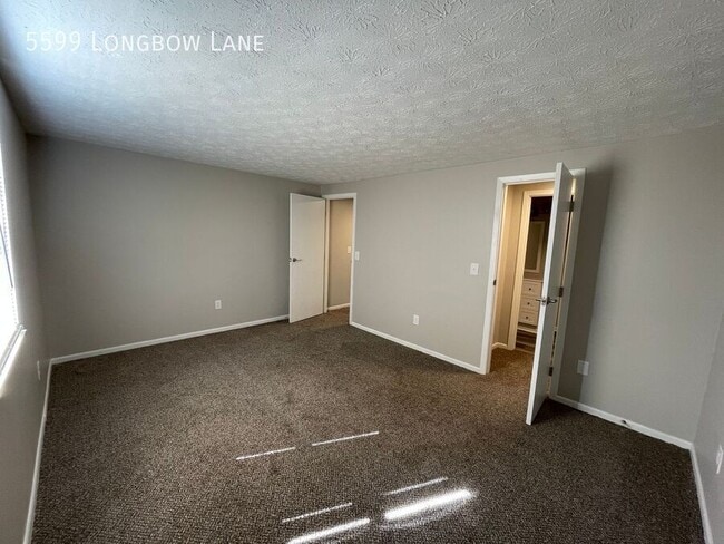 Building Photo - 5599 Longbow Ln