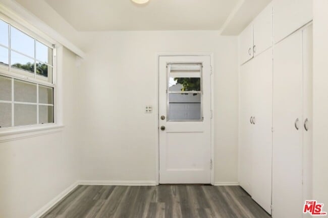 Building Photo - 22046 Galvez St
