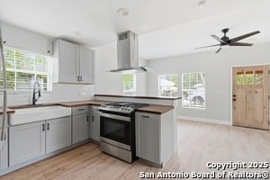 Building Photo - 126 King Roger St