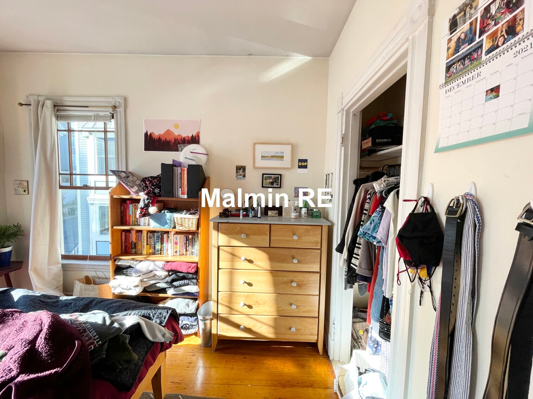 Building Photo - 67 Hillside St