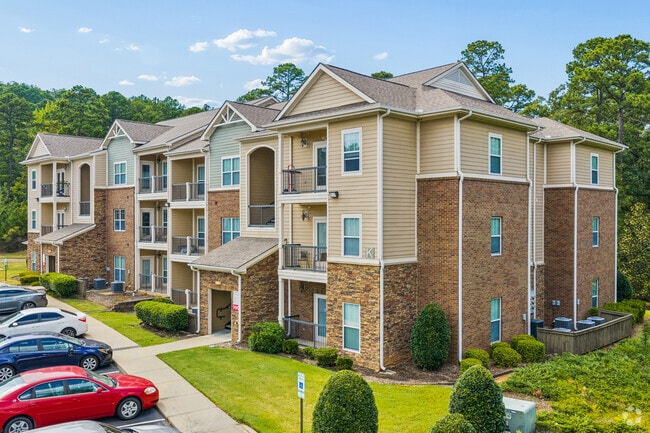 Building Photo - Chenal Pointe at the Divide